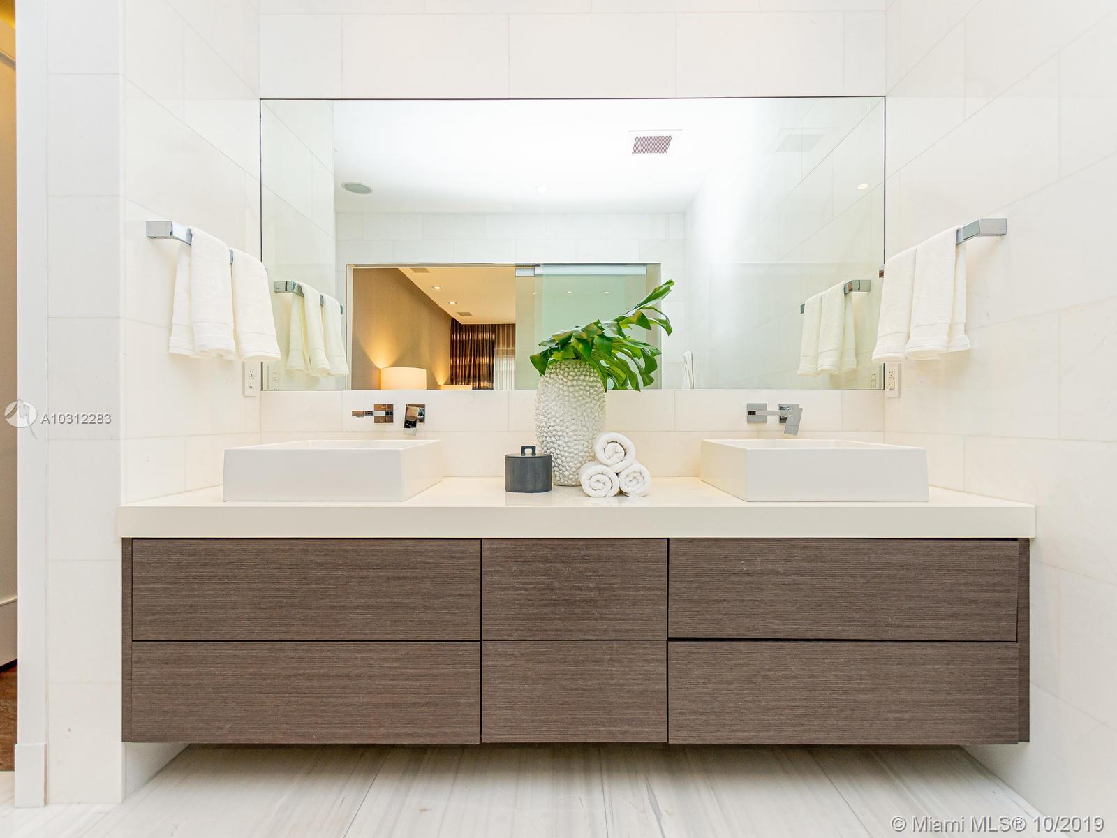 C GABLES RIVIERA SEC 12 - Residential