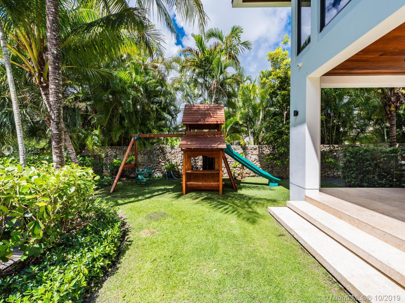 C GABLES RIVIERA SEC 12 - Residential