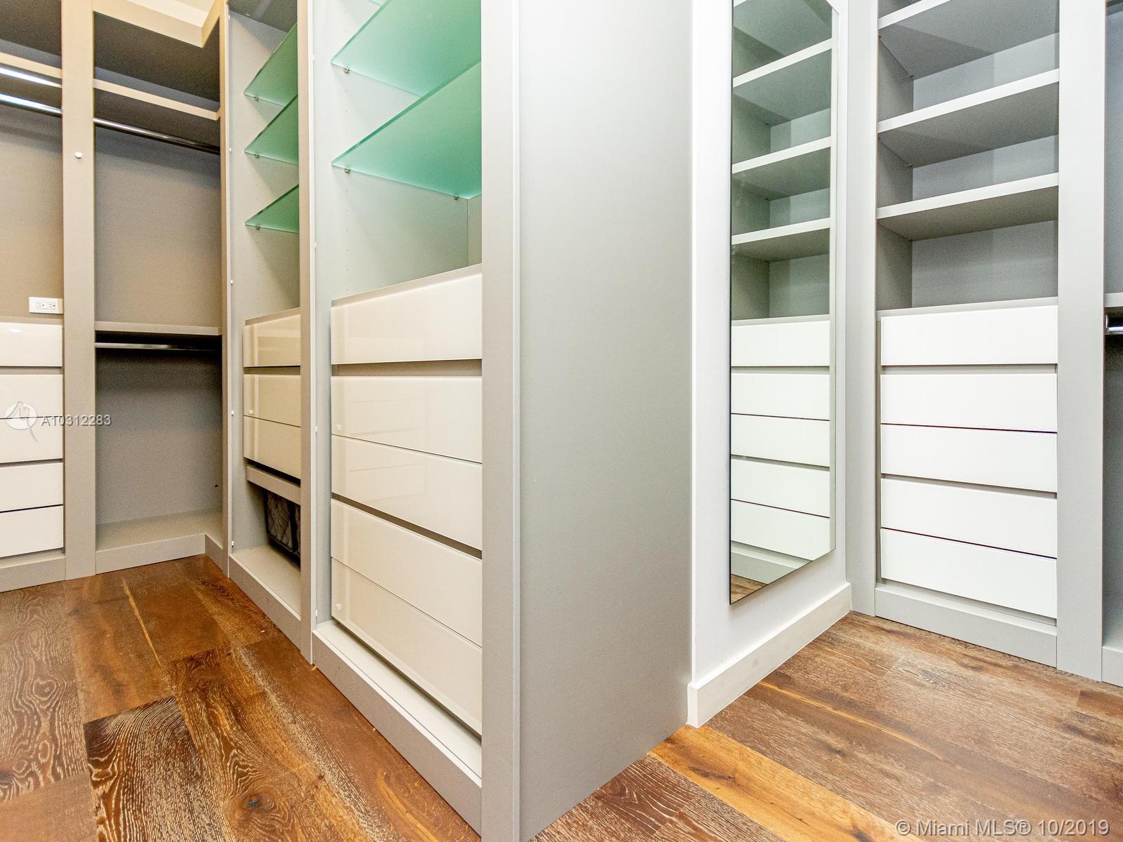 C GABLES RIVIERA SEC 12 - Residential