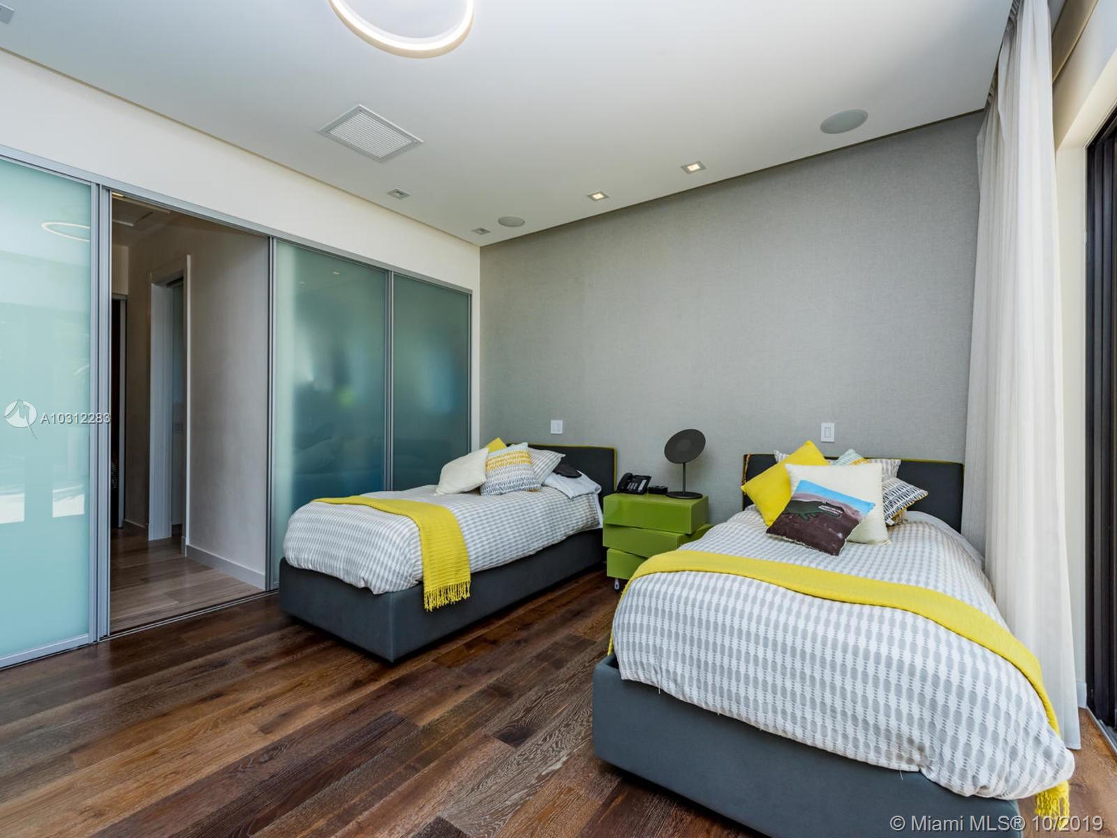 C GABLES RIVIERA SEC 12 - Residential