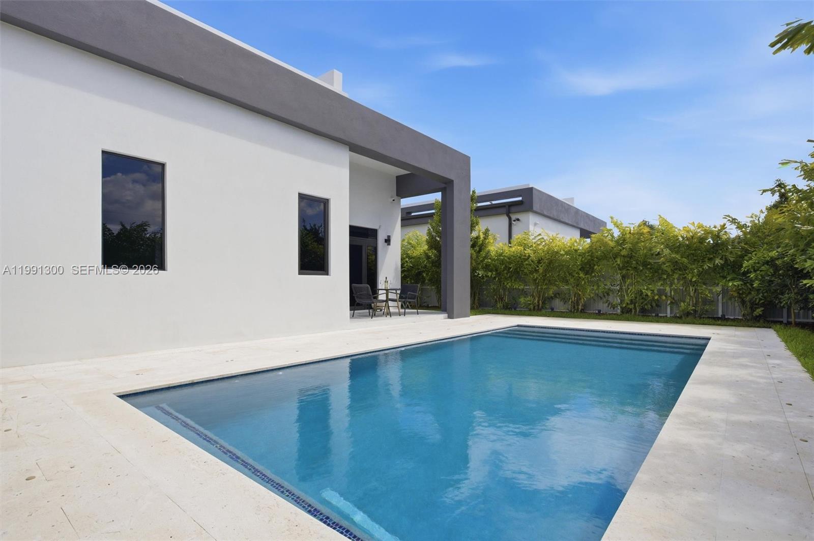 SILVER PALM PARK - Residential