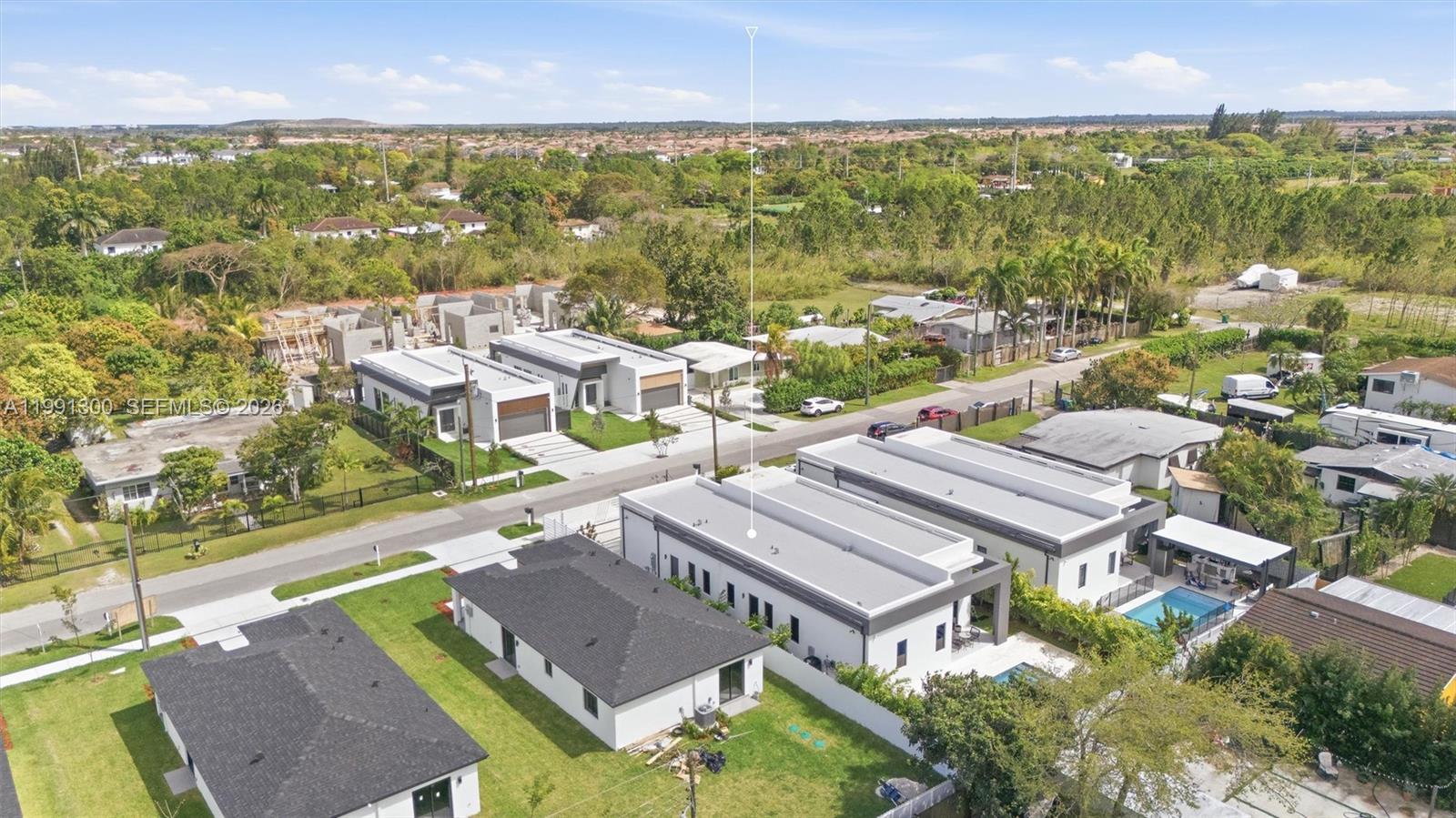 SILVER PALM PARK - Residential