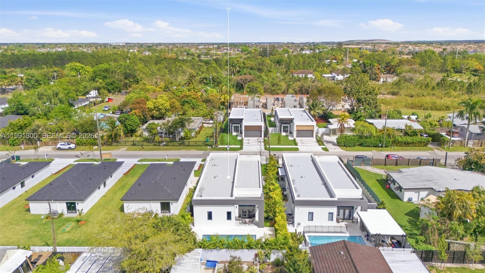 SILVER PALM PARK - Residential