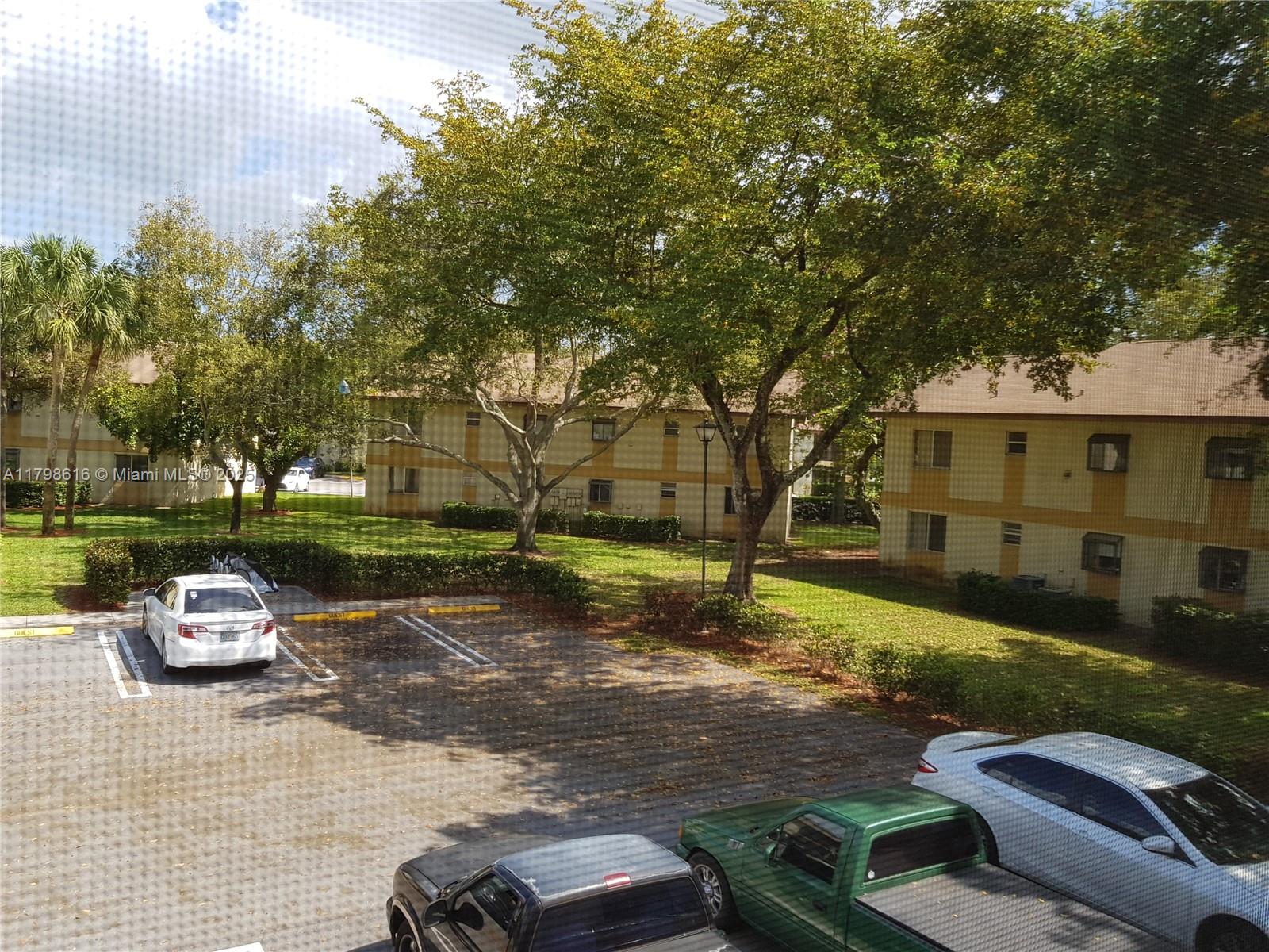 Rental Property at 509 Gardens Dr 202, Pompano Beach, Broward County, Florida - Bedrooms: 2 
Bathrooms: 1  - $1,900 MO.