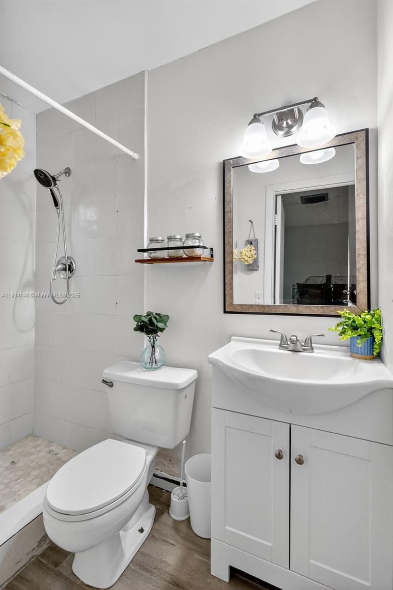 PALM TOWNHOUSE CONDO - Residential