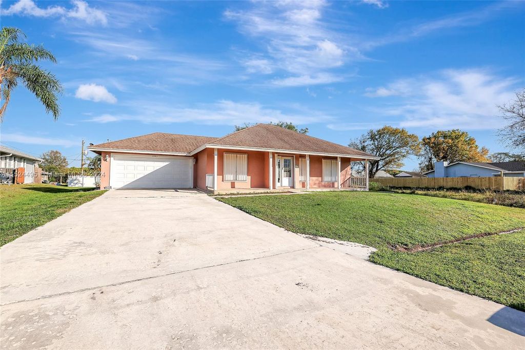Photo of 2443 SE Alden St, Port Saint Lucie, FL 34984 (MLS # A11524495)