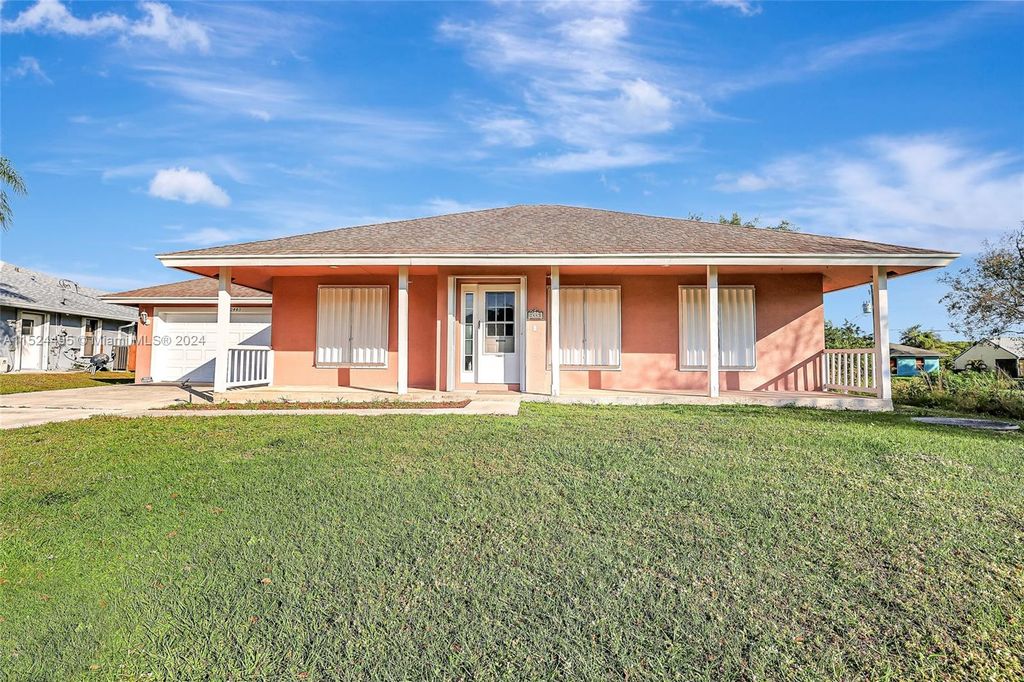 Photo of 2443 SE Alden St, Port Saint Lucie, FL 34984 (MLS # A11524495)