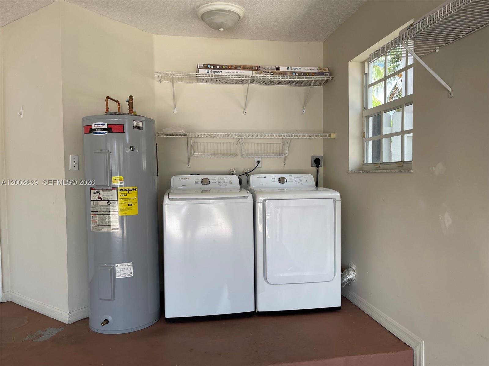 PARK LAKES BY THE MEADOWS - Residential Lease