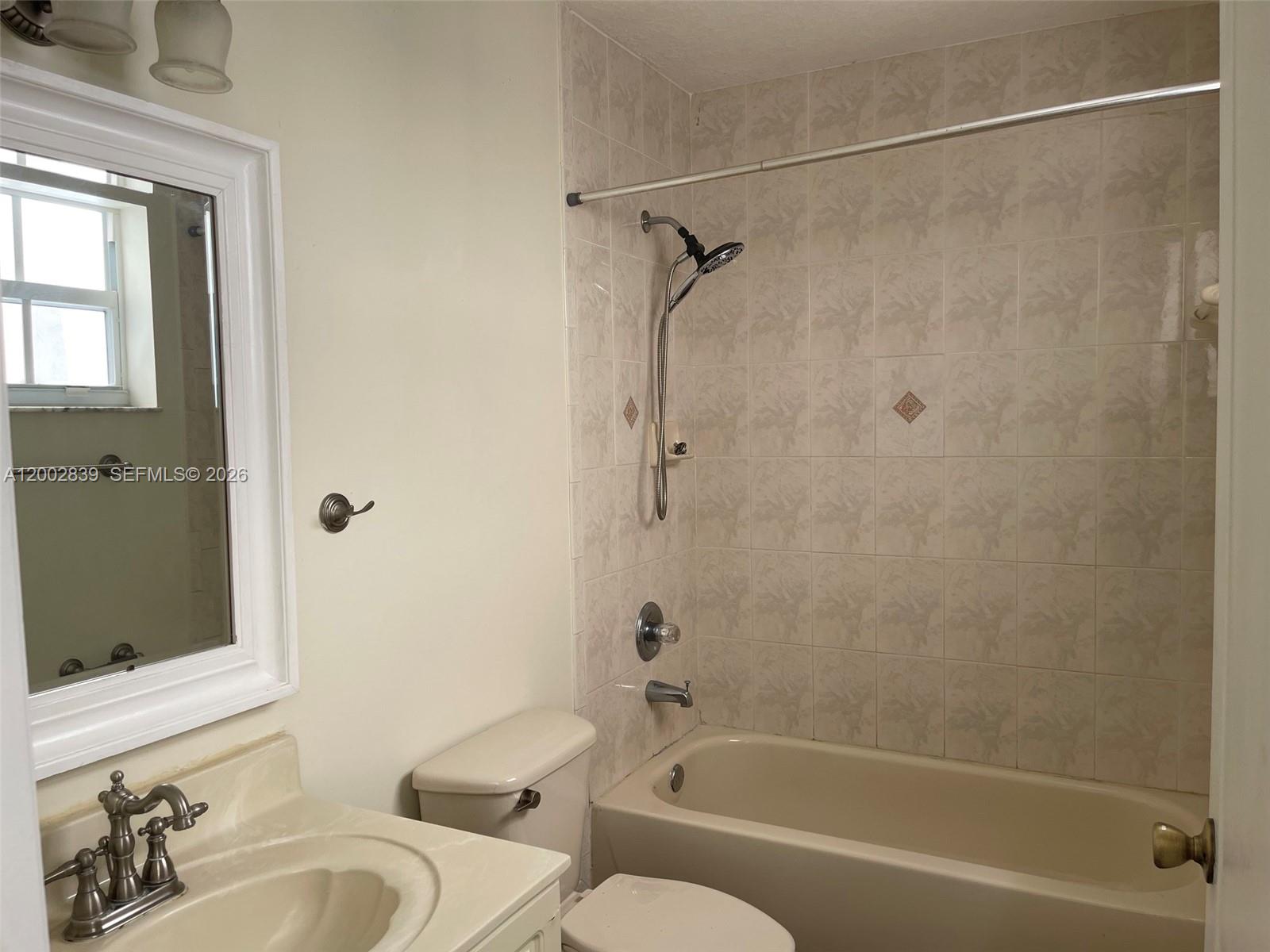 PARK LAKES BY THE MEADOWS - Residential Lease