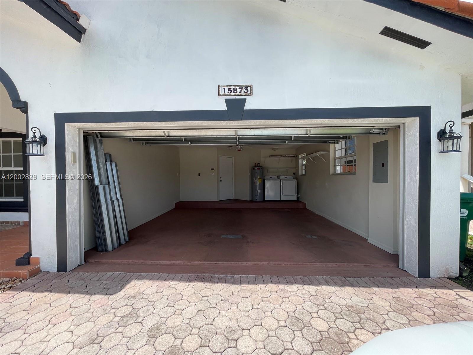 PARK LAKES BY THE MEADOWS - Residential Lease