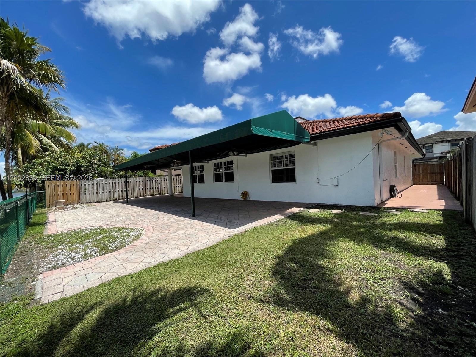 PARK LAKES BY THE MEADOWS - Residential Lease