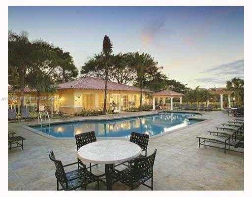 LAKES OF JACARANDA CONDO - Residential Lease