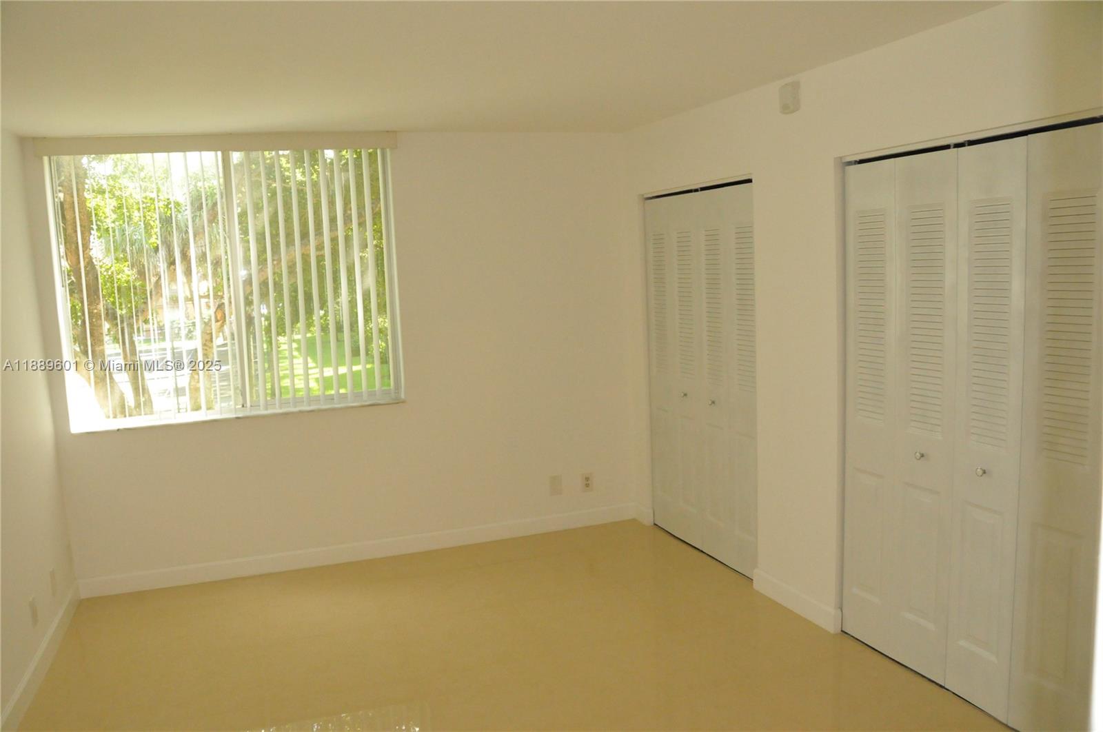 LAKES OF JACARANDA CONDO - Residential Lease