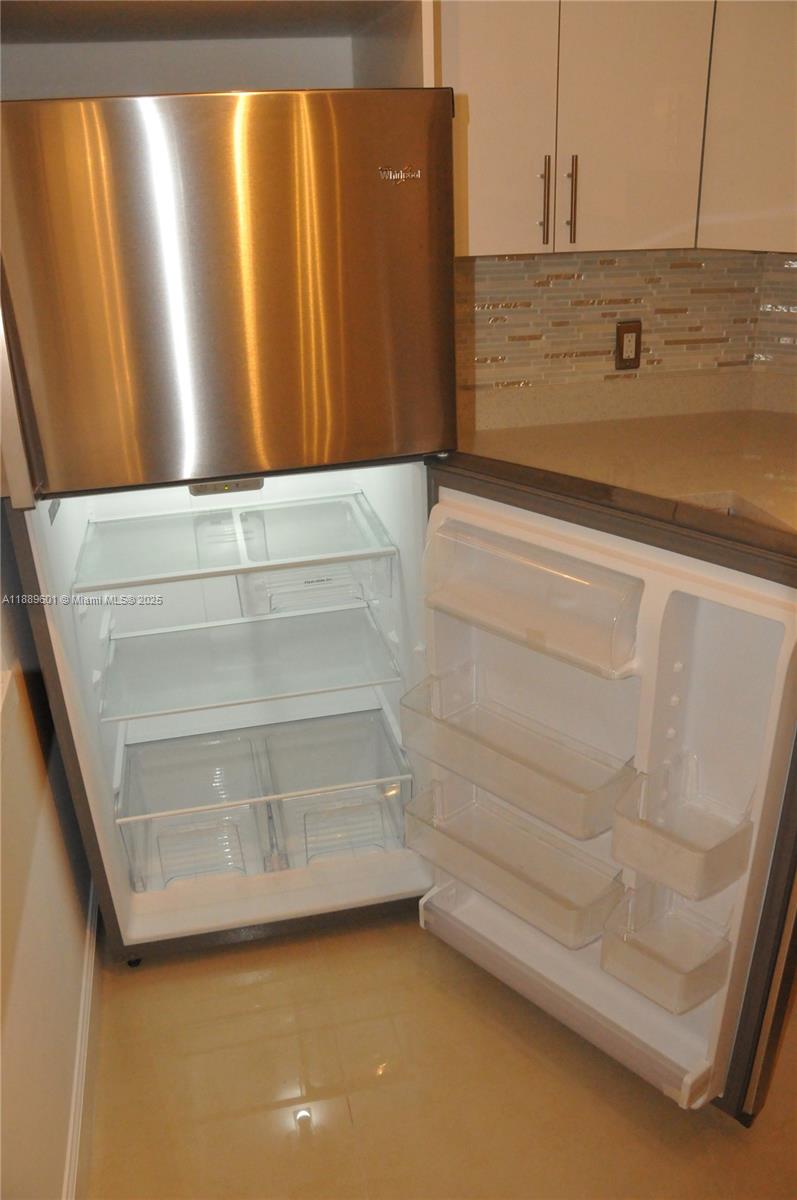 LAKES OF JACARANDA CONDO - Residential Lease
