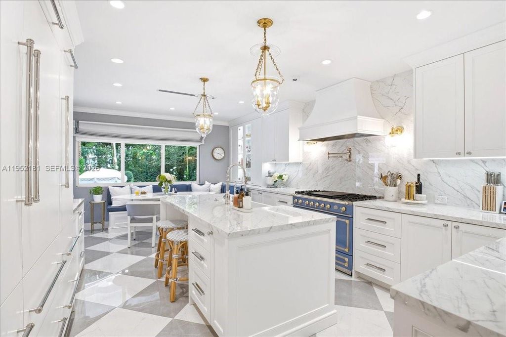 Photo of 722 Aledo Ave, Coral Gables, FL 33134 (MLS # A11952181)