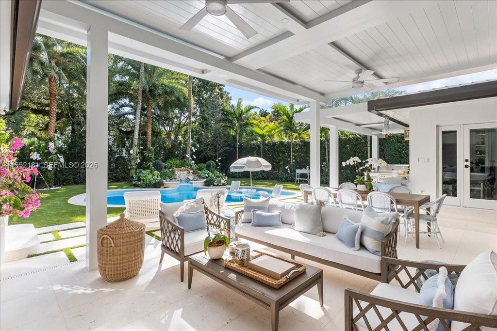 Photo of 722 Aledo Ave, Coral Gables, FL 33134 (MLS # A11952181)