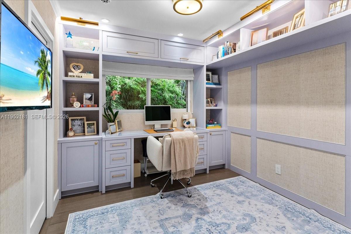 C GAB COUNTRY CLUB SEC 6 - Residential