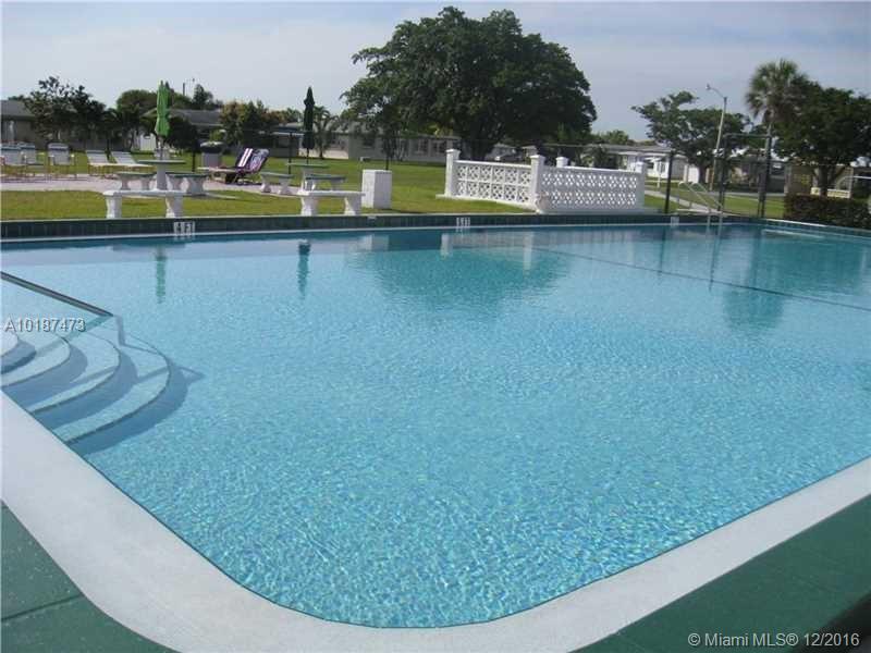 Mainlands Of Tamarac Lake - Residential