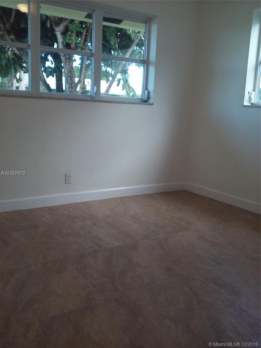 Mainlands Of Tamarac Lake - Residential