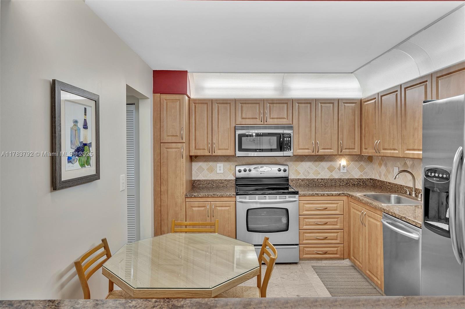 BRITANNIA AT QUADOMAIN CO - Residential