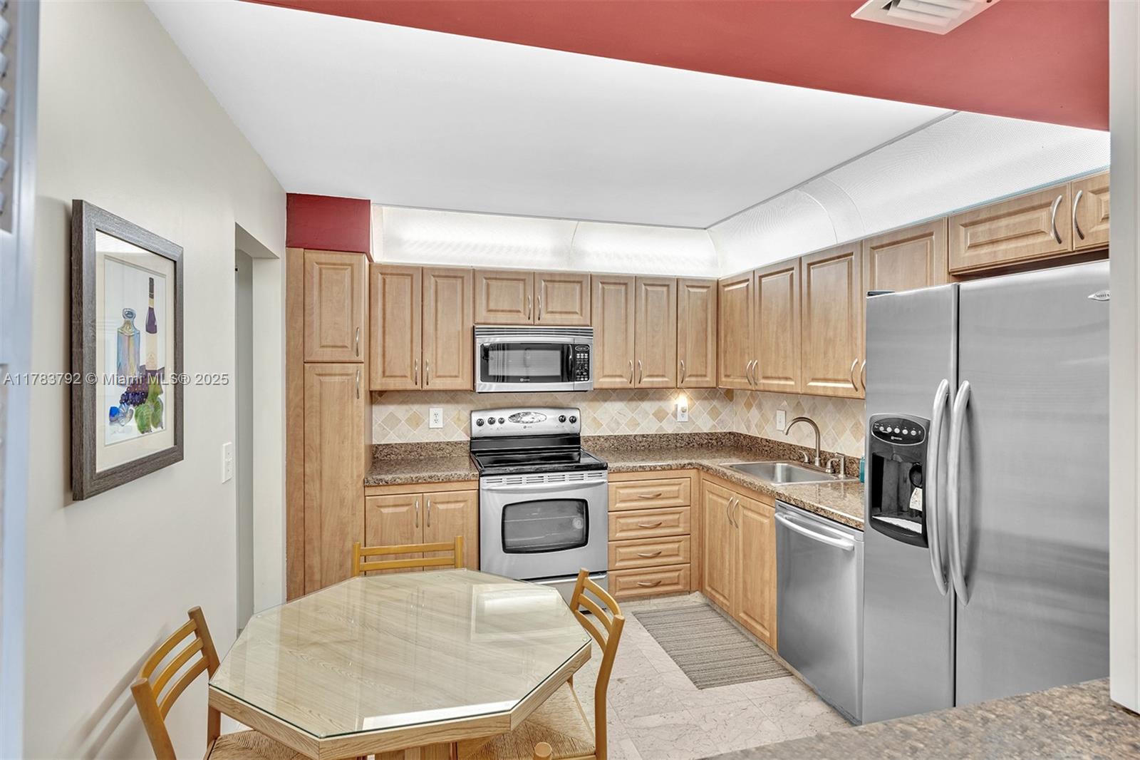 BRITANNIA AT QUADOMAIN CO - Residential