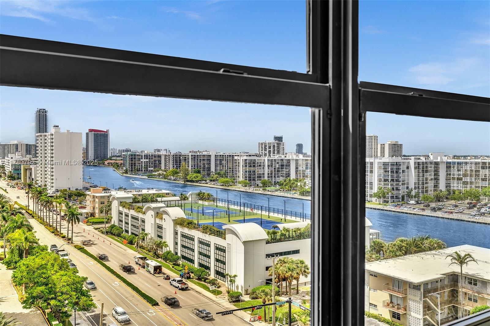 BRITANNIA AT QUADOMAIN CO - Residential