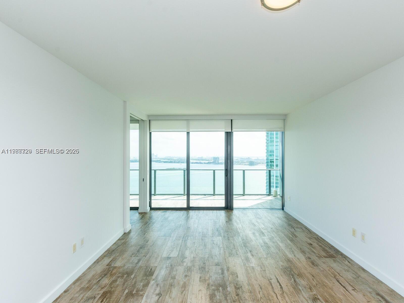 PARAISO BAY CONDO - Residential Lease