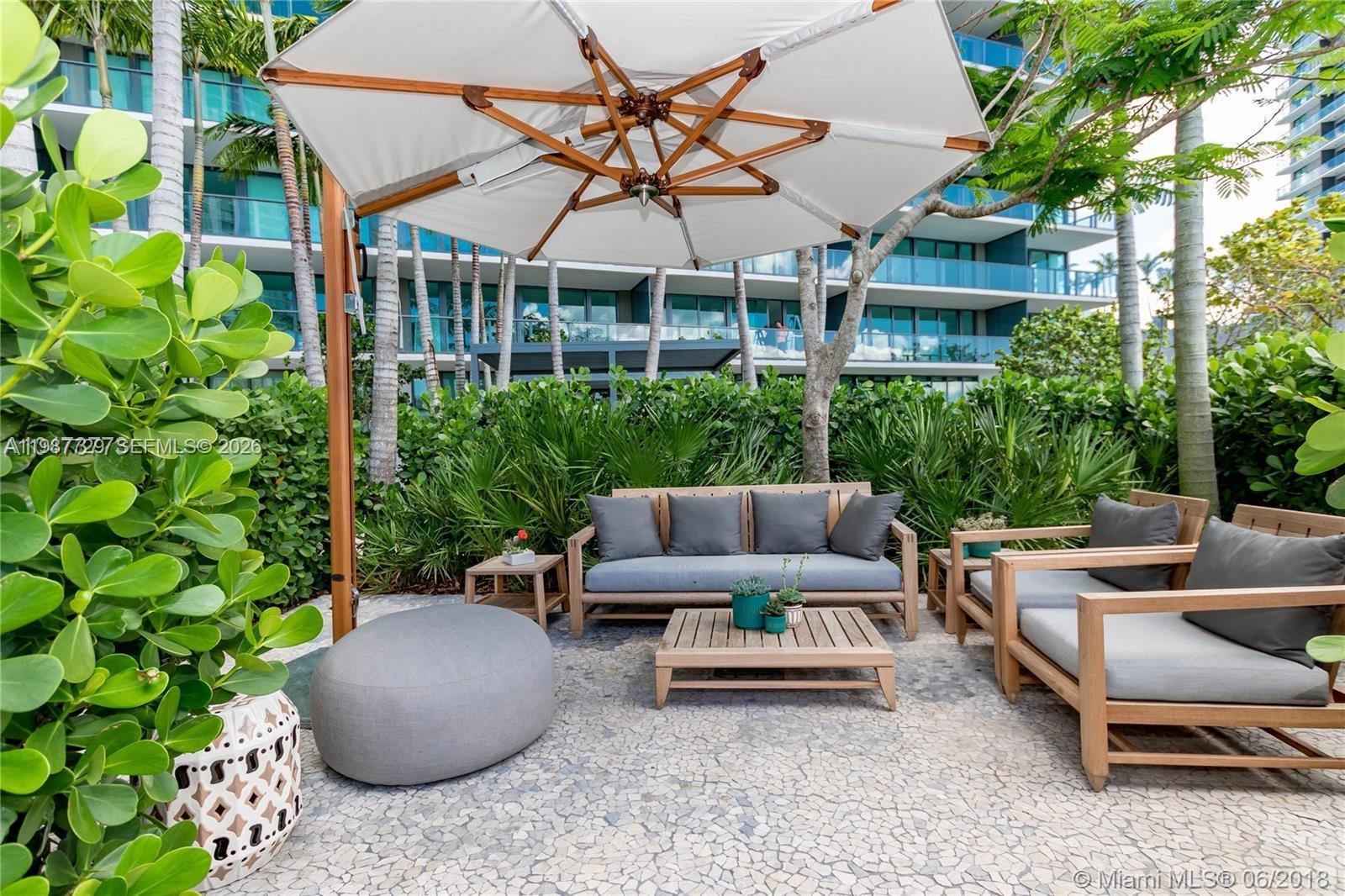 PARAISO BAY CONDO - Residential Lease