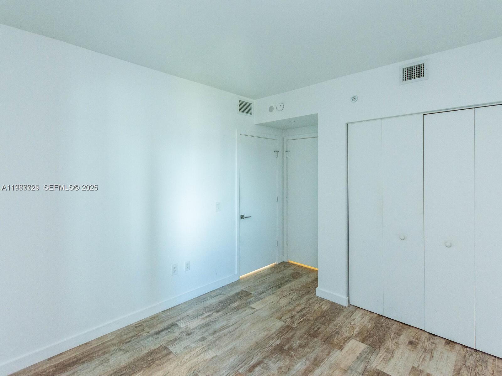 PARAISO BAY CONDO - Residential Lease