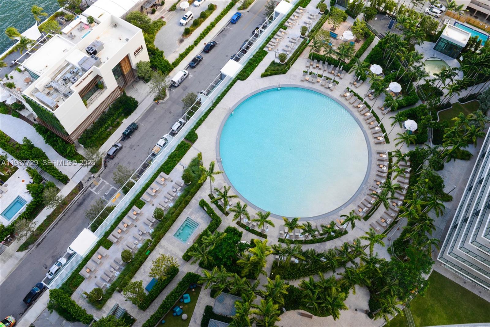 PARAISO BAY CONDO - Residential Lease