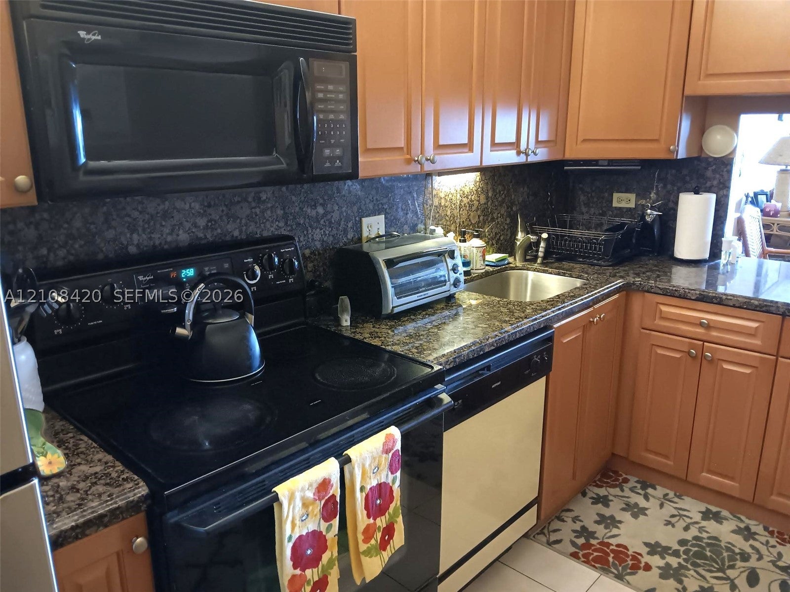 3545 NE 166th St 306