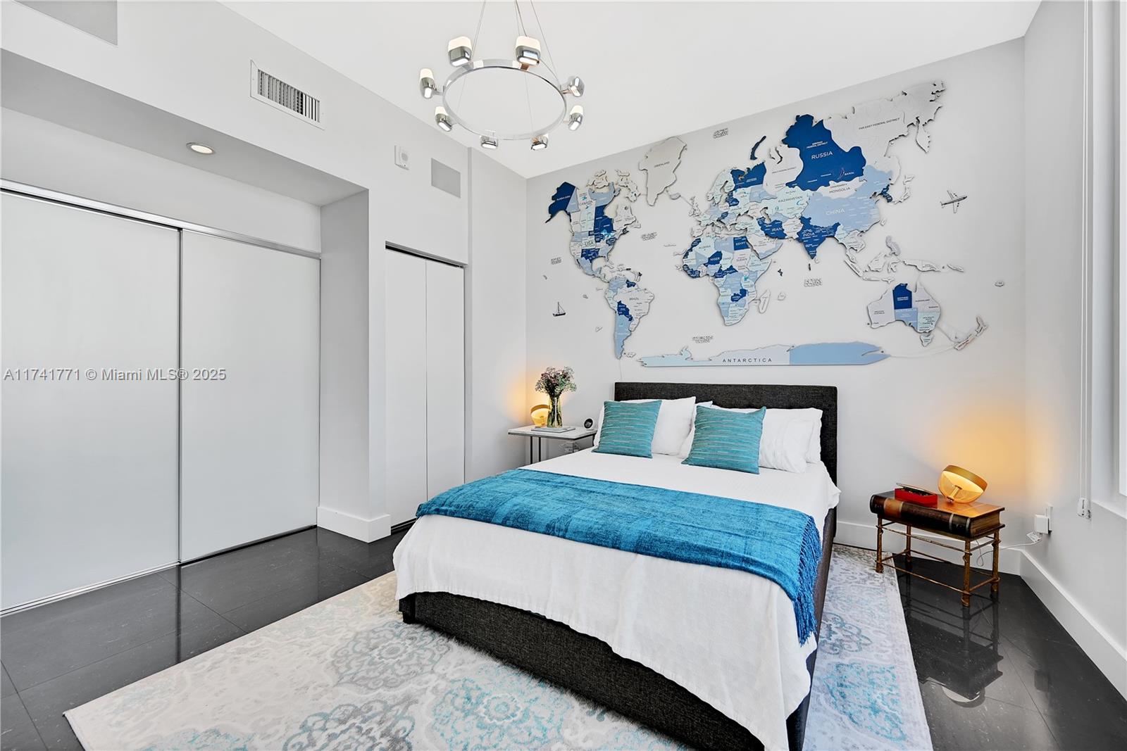 ARTEPARK SOUTH CONDO - Residential