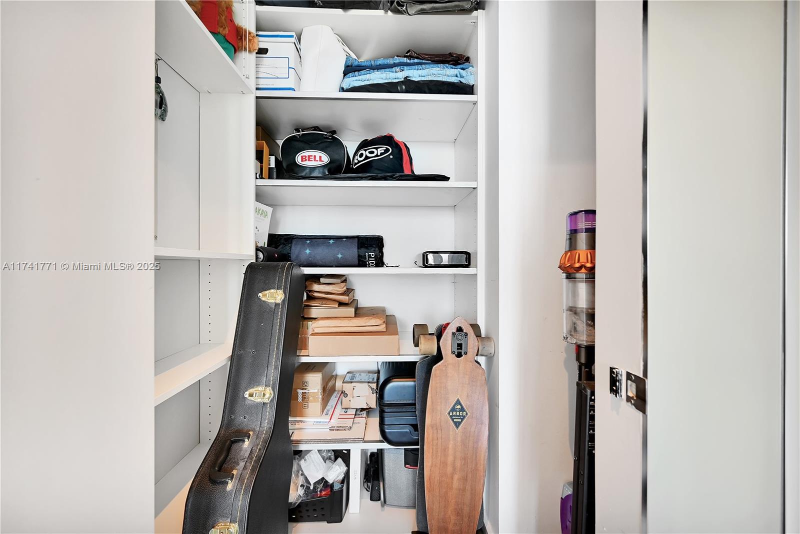 ARTEPARK SOUTH CONDO - Residential