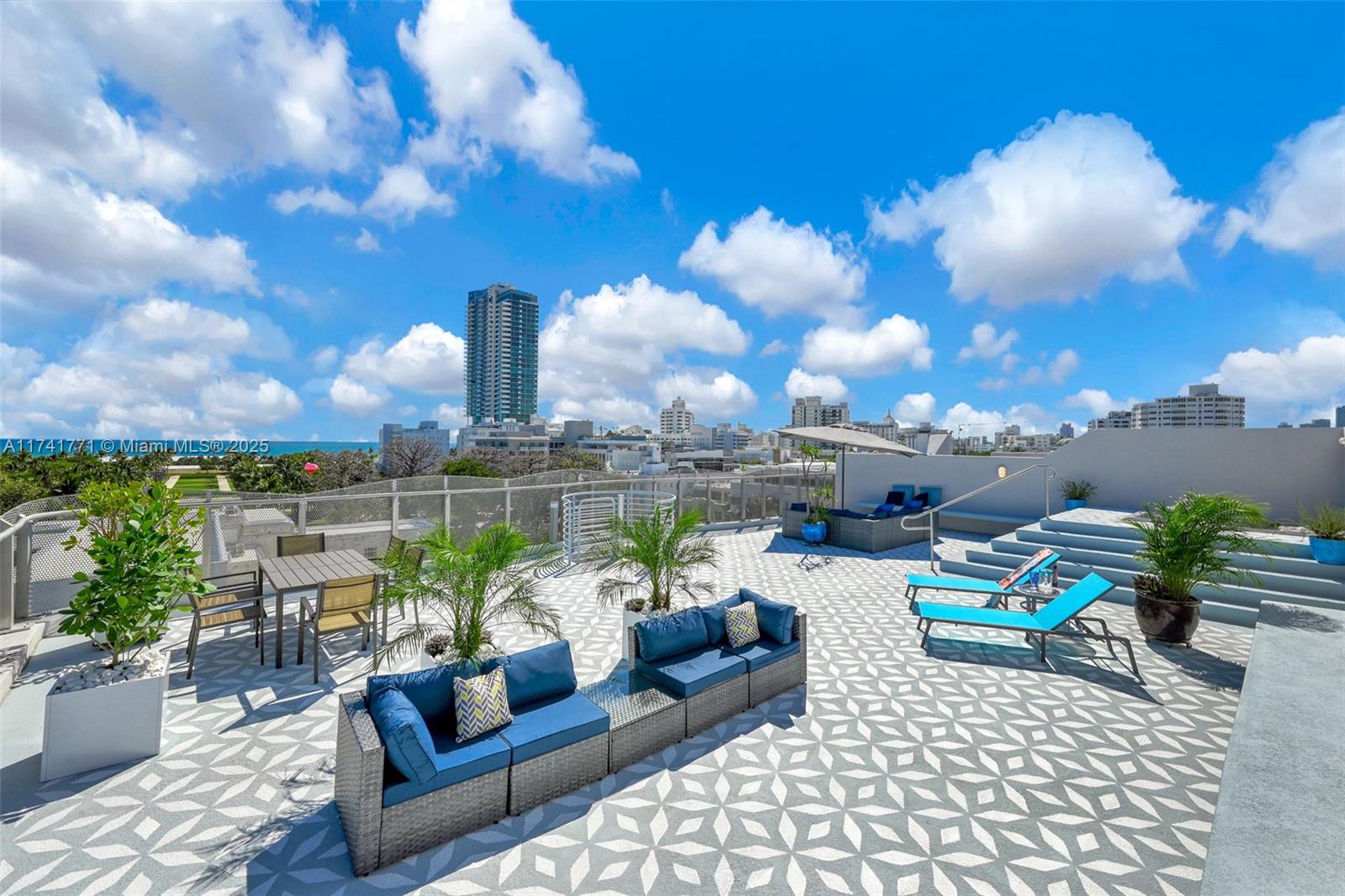 ARTEPARK SOUTH CONDO - Residential