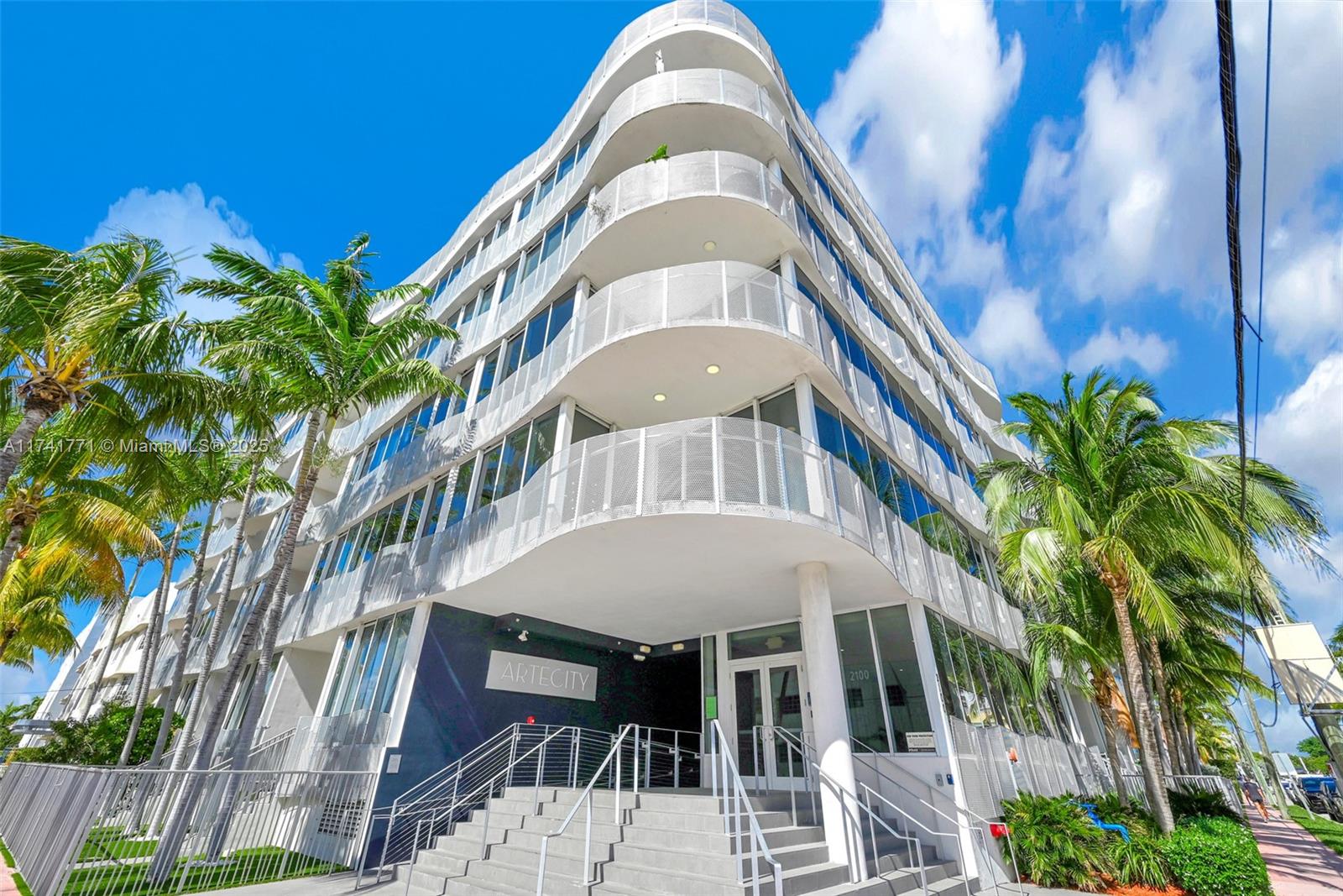 ARTEPARK SOUTH CONDO - Residential