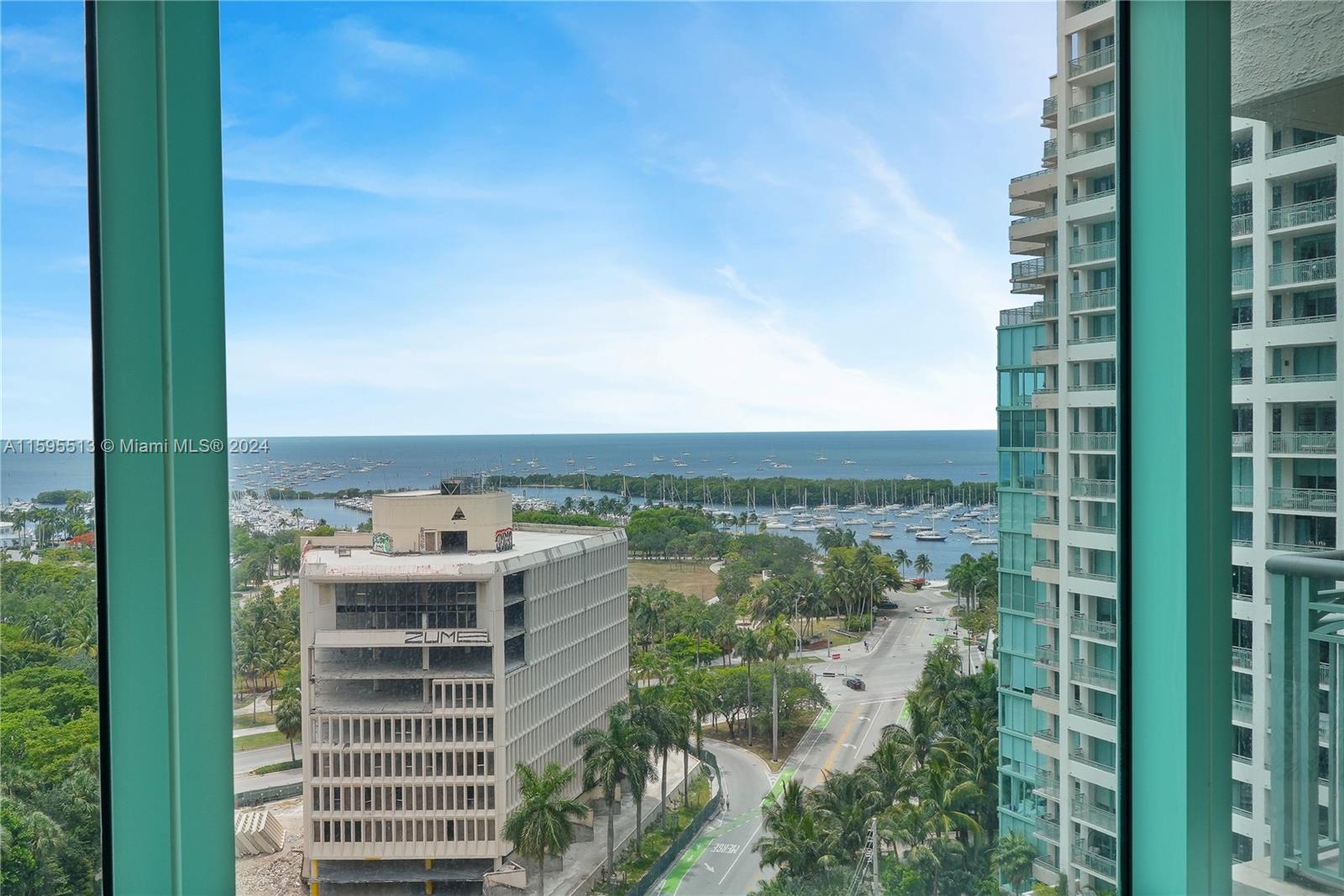 THE EXECUTIVE RESIDENCES - Residential