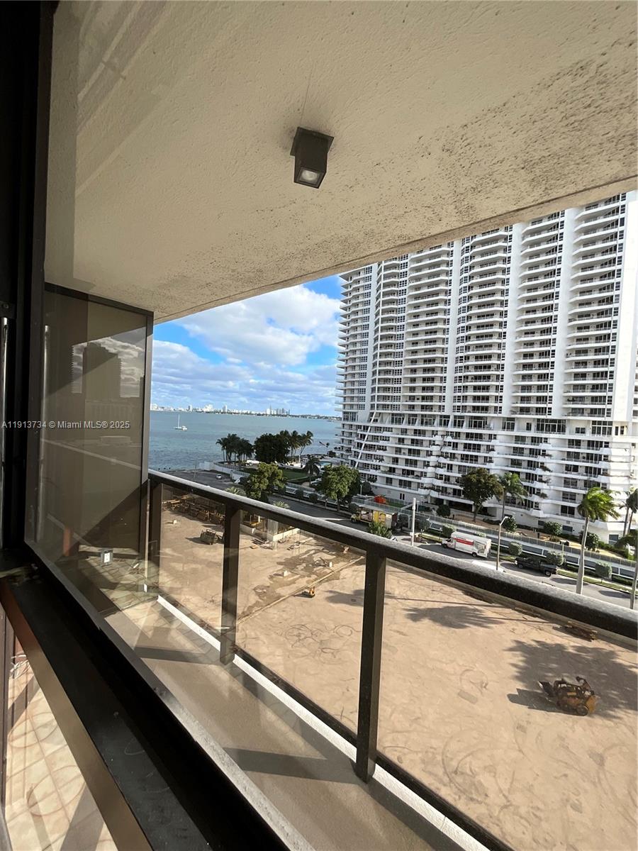 CHARTER CLUB CONDO - Residential