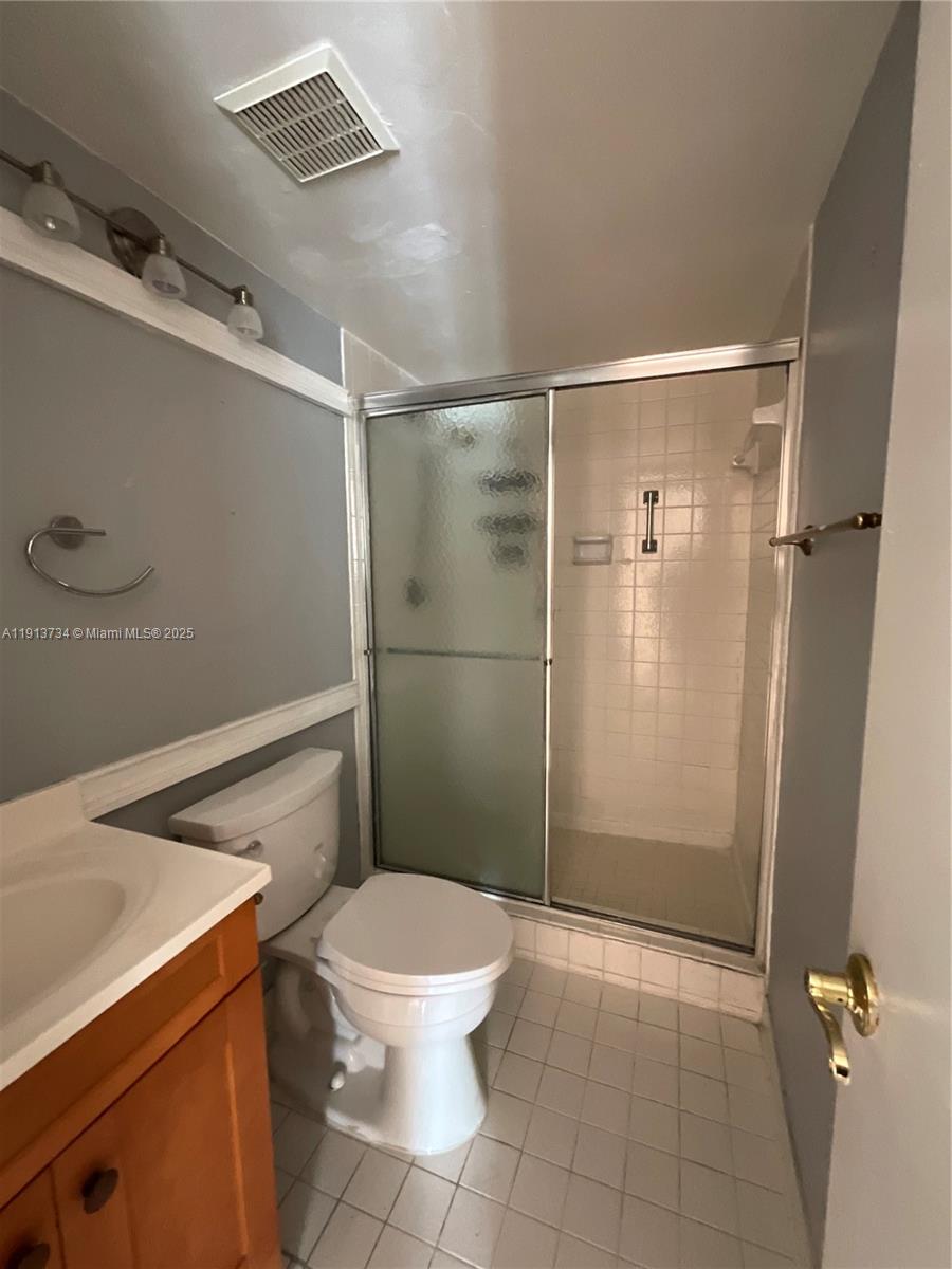 CHARTER CLUB CONDO - Residential