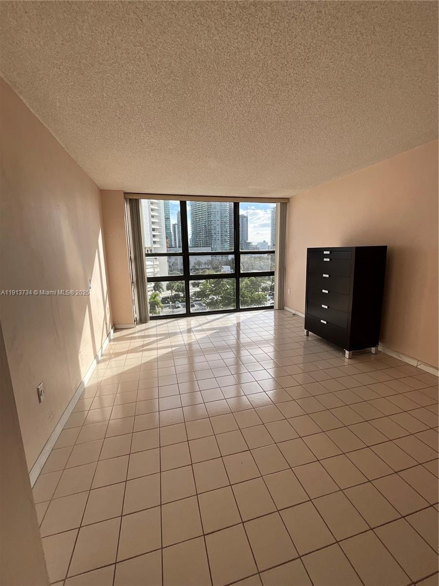 CHARTER CLUB CONDO - Residential