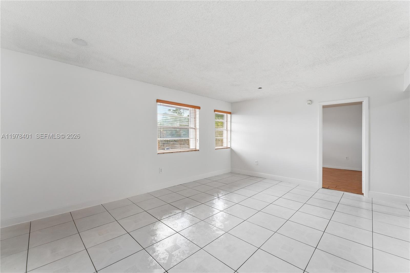 GREENTREE CONDO - Residential Lease