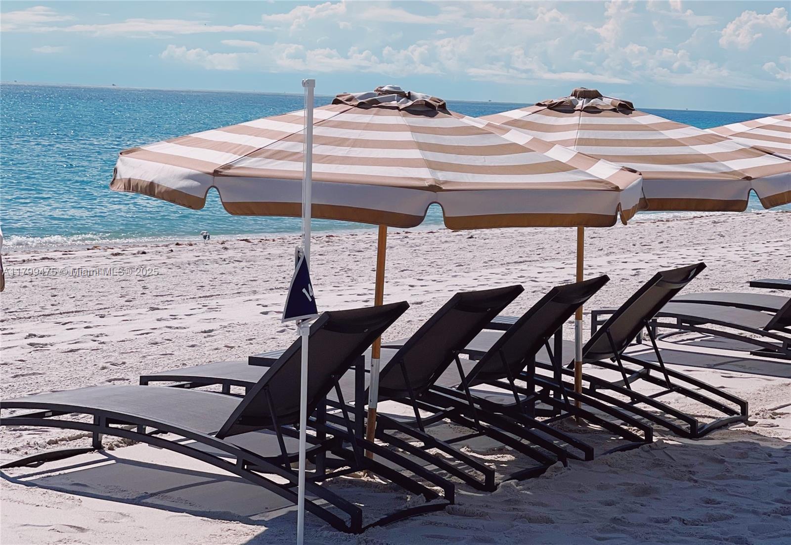 Turnberry Ocean Club - Residential