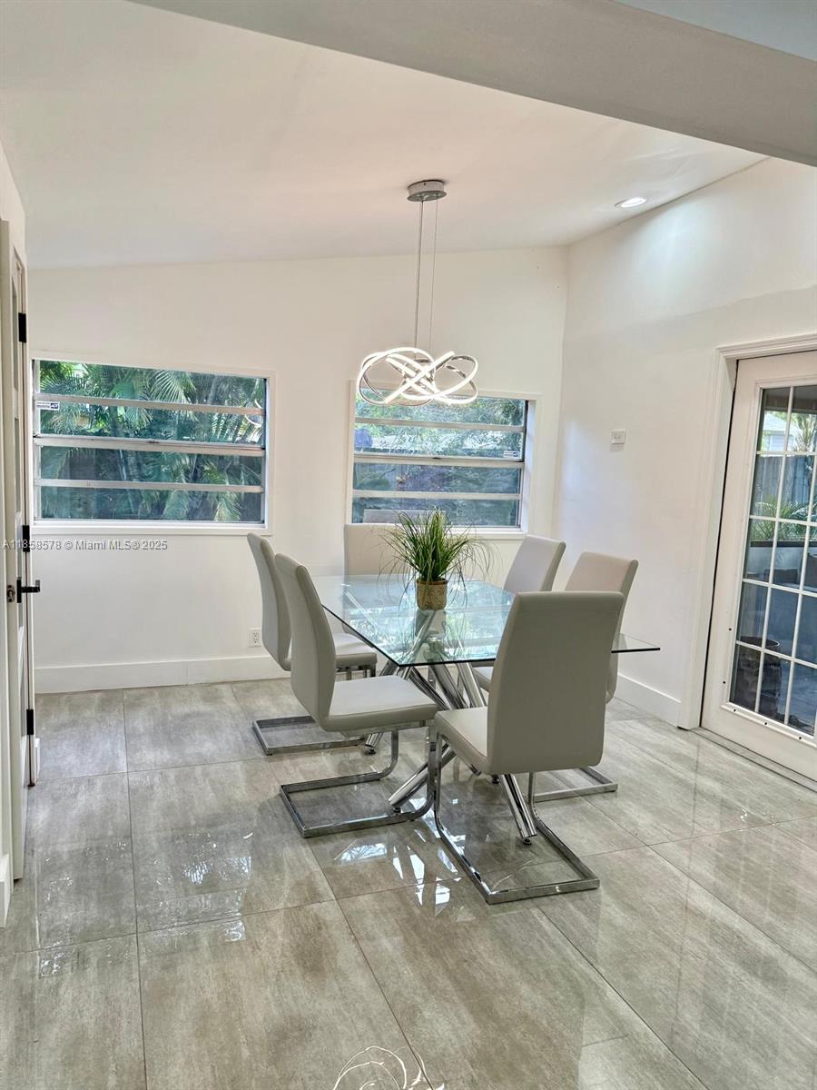 PLAYLAND ESTATES SEC 2 - Residential Lease