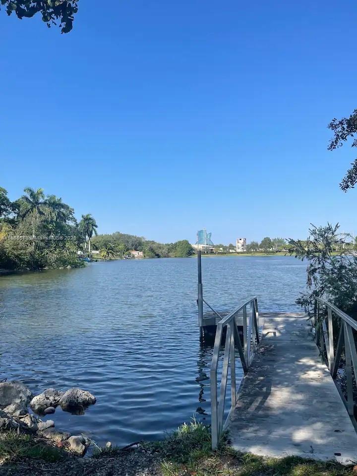 PLAYLAND ESTATES SEC 2 - Residential Lease