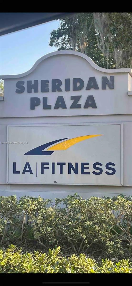 PLAYLAND ESTATES SEC 2 - Residential Lease