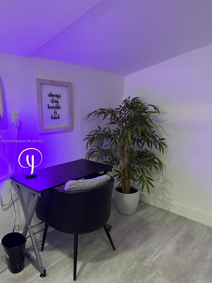 PLAYLAND ESTATES SEC 2 - Residential Lease