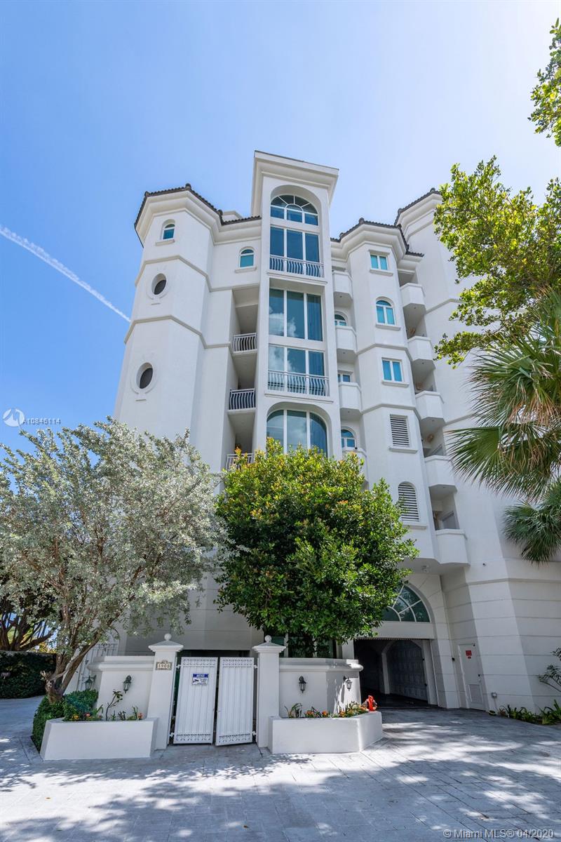 VILLA OCTAGON CONDO - Residential