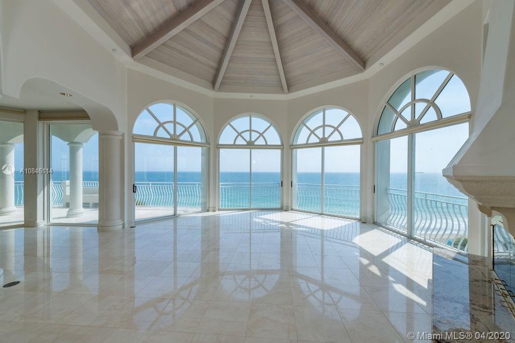 VILLA OCTAGON CONDO - Residential