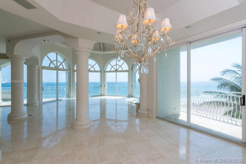 VILLA OCTAGON CONDO - Residential