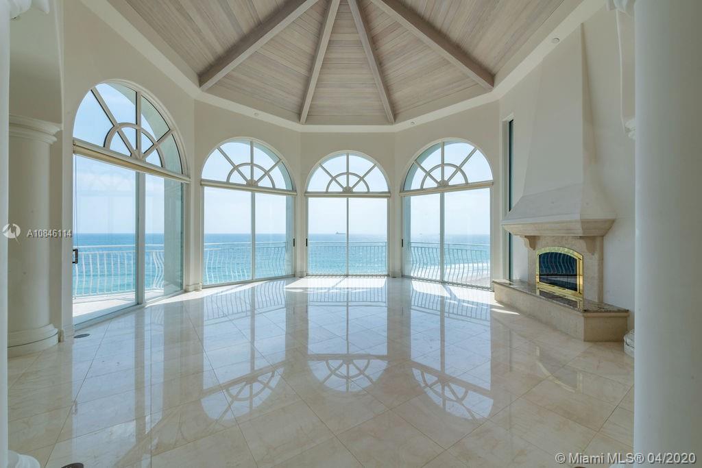 VILLA OCTAGON CONDO - Residential