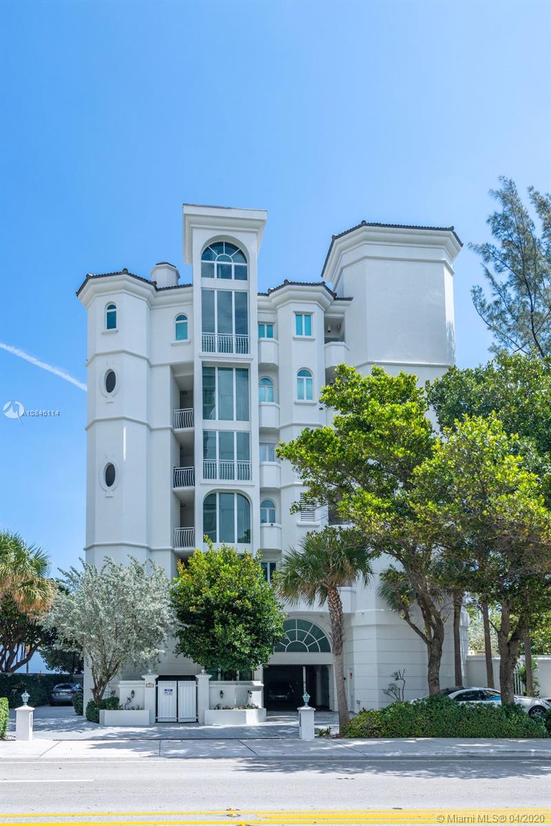 VILLA OCTAGON CONDO - Residential